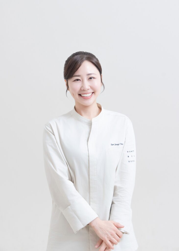https://dg1r9ffg5w59j.cloudfront.net/2026/06/Cho-Eunjung-WGF-731x1024.jpg